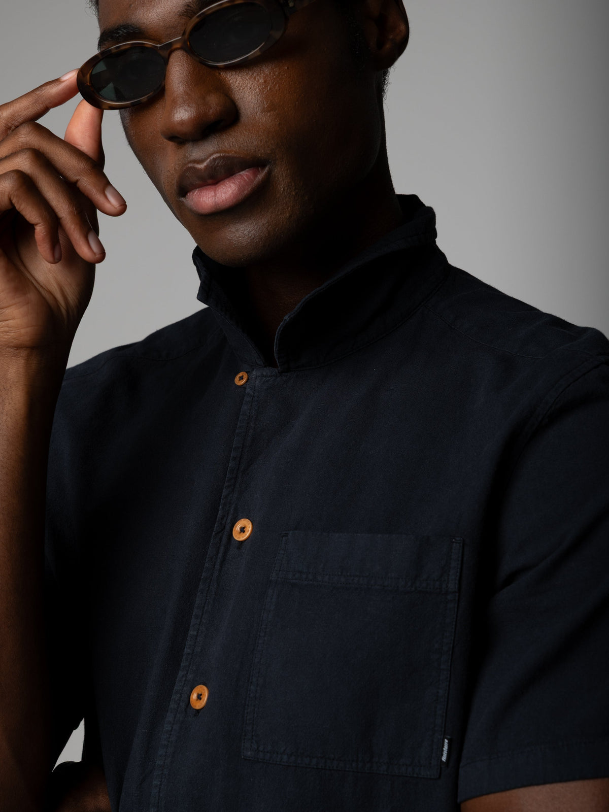 Men's Hendra Short Sleeve Shirt - Image 7