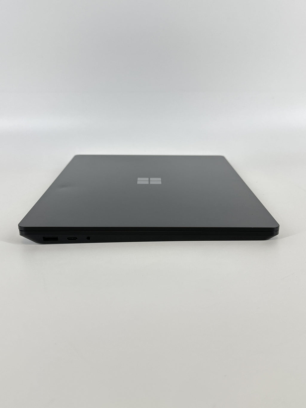 Microsoft Surface Laptop 6 13.5 Black 3.8 GHz Intel Core Ultra 7 16GB RAM 512GB Solid State Drive - Image 8