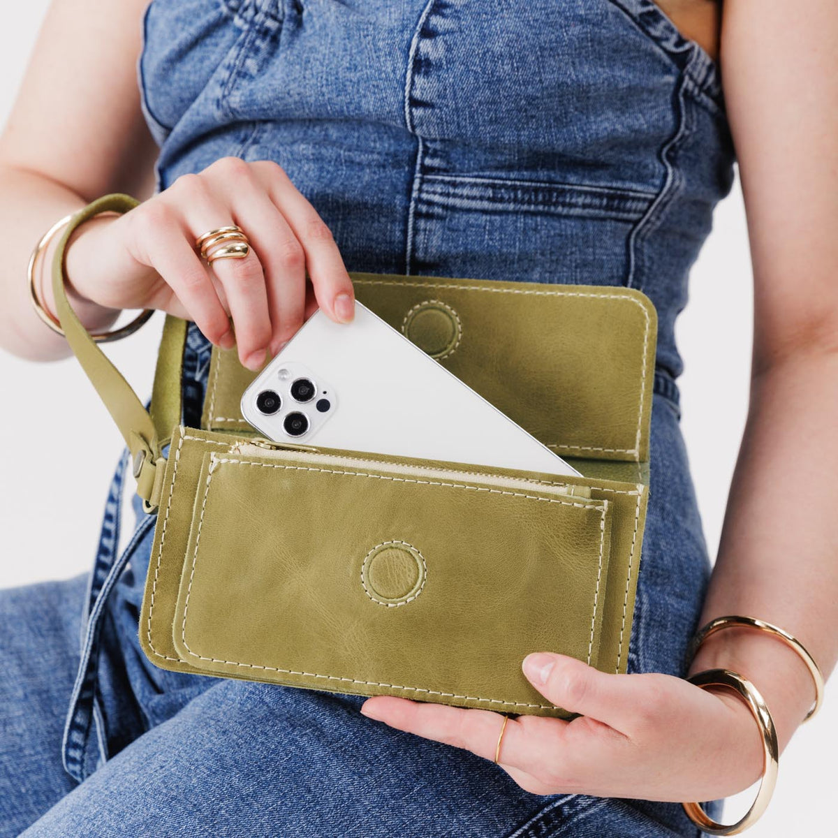 Lily Wristlet - Image 111