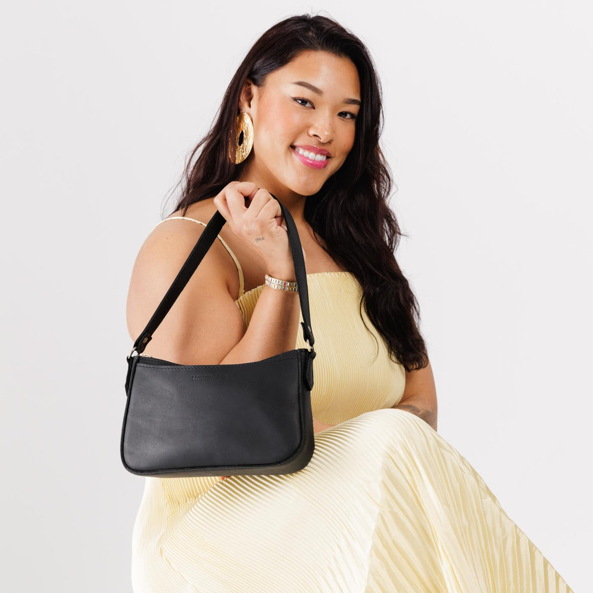 'Almost Perfect' Lucy Shoulder Bag - Image 113