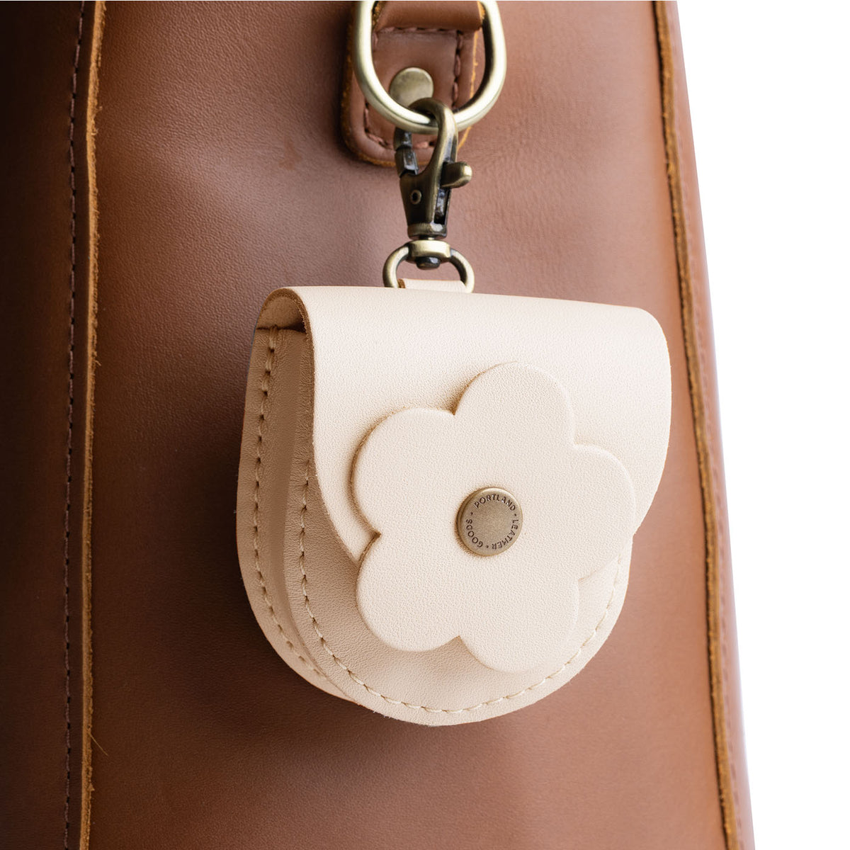 Petunia Pouch - Image 84
