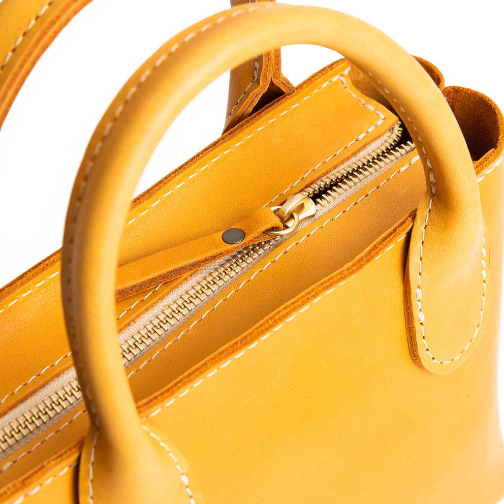 Raindrop Crossbody Bag - Image 79