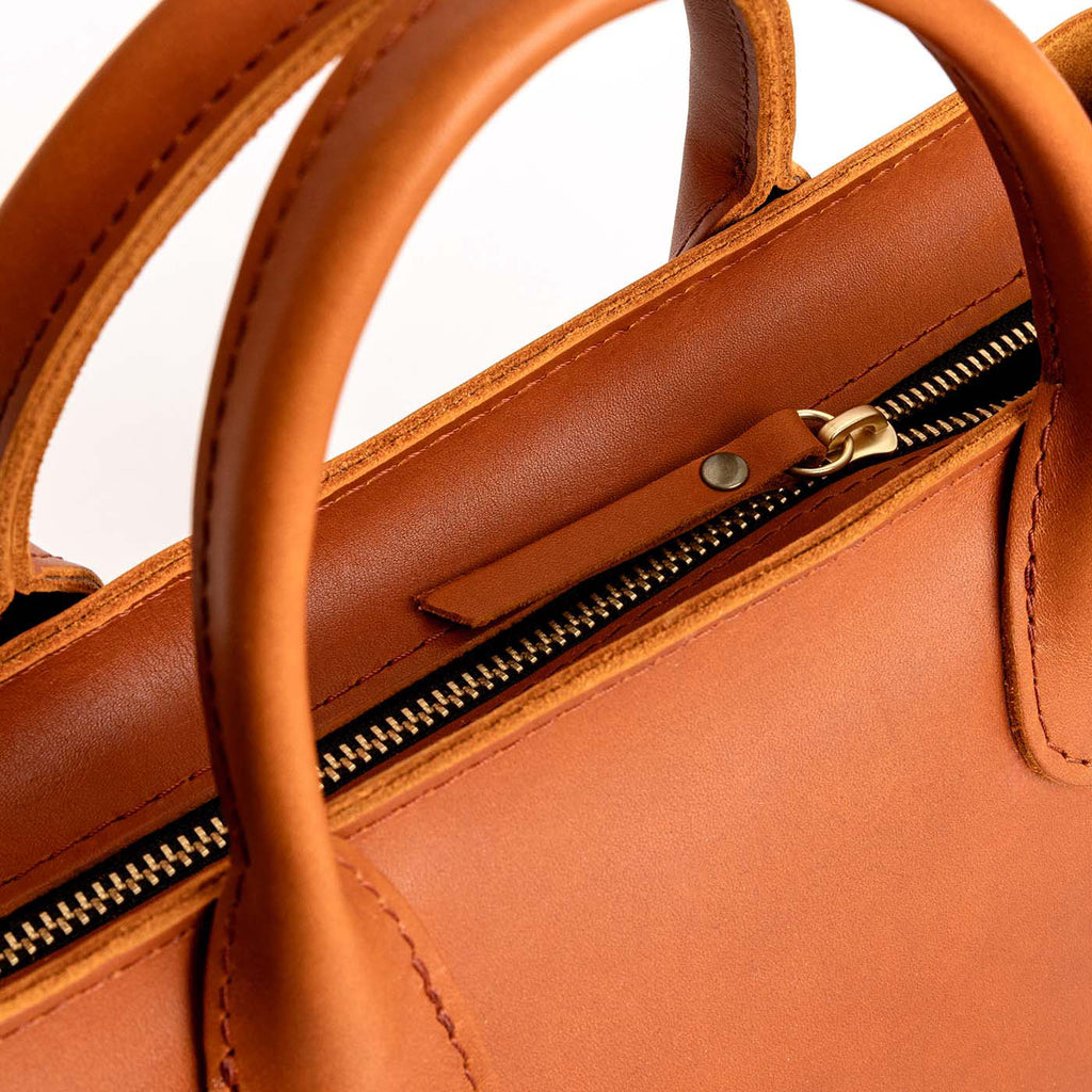 Raindrop Crossbody Bag - Image 85