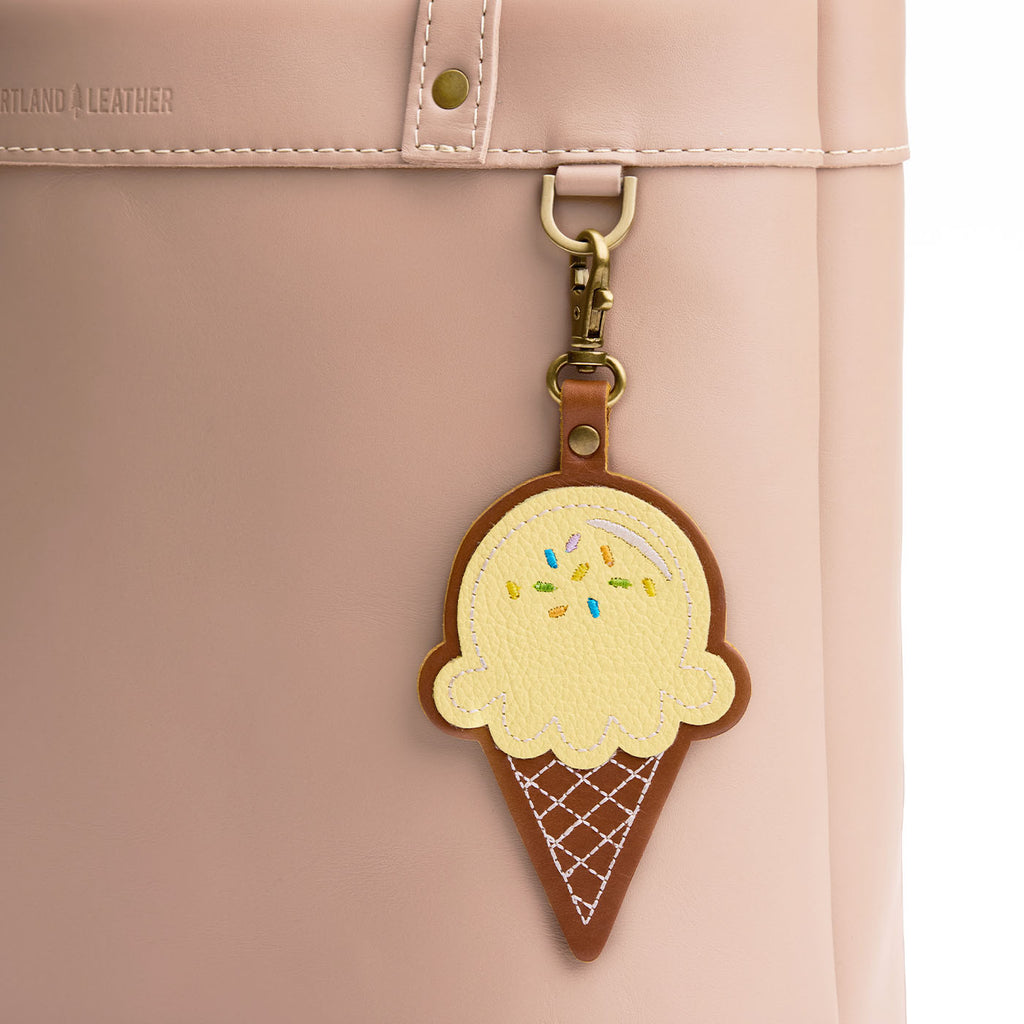 Scoop Keychain - Image 13