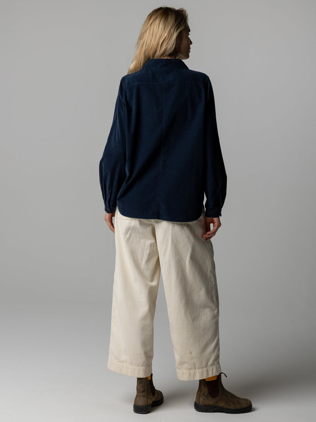 Women's Newlyn Lightweight Cord Shirt - Image 4