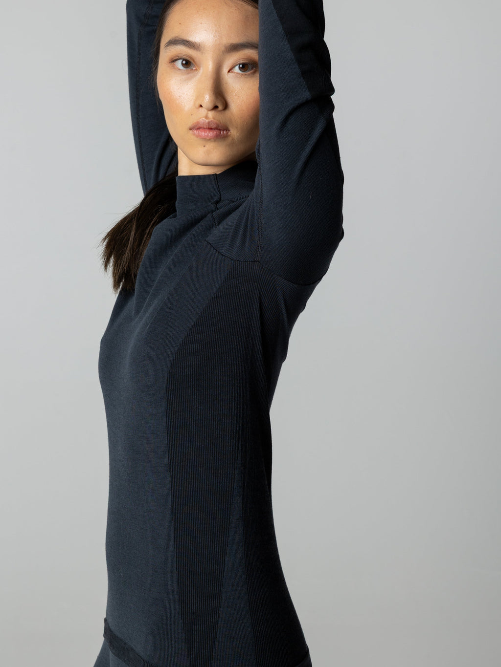 Women's Ria Seamless Baselayer - Image 5